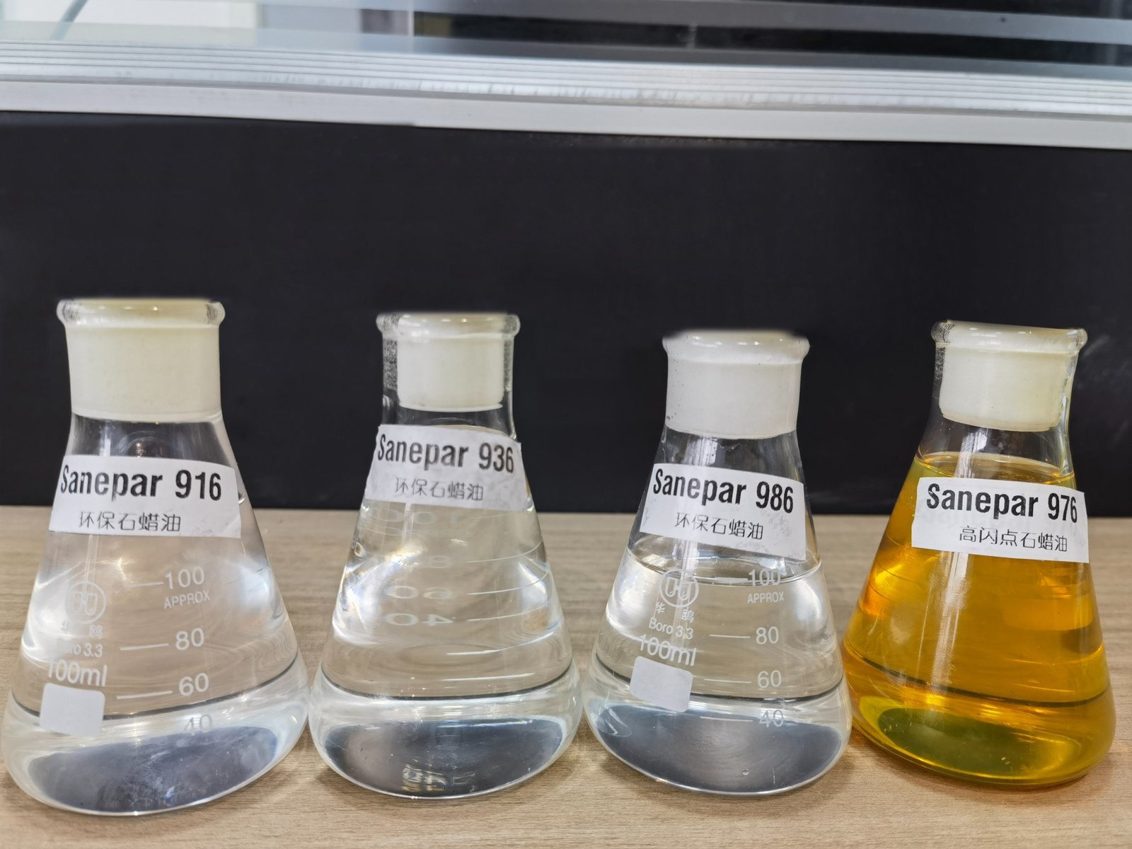 
                Plasticizerseverely Hydrotreated Process Oi